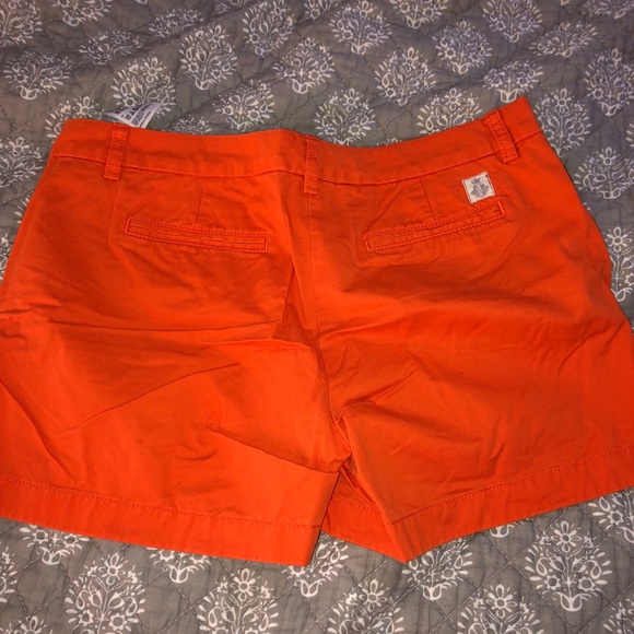 Tommy Hilfiger Shorts - Picture 2 of 3